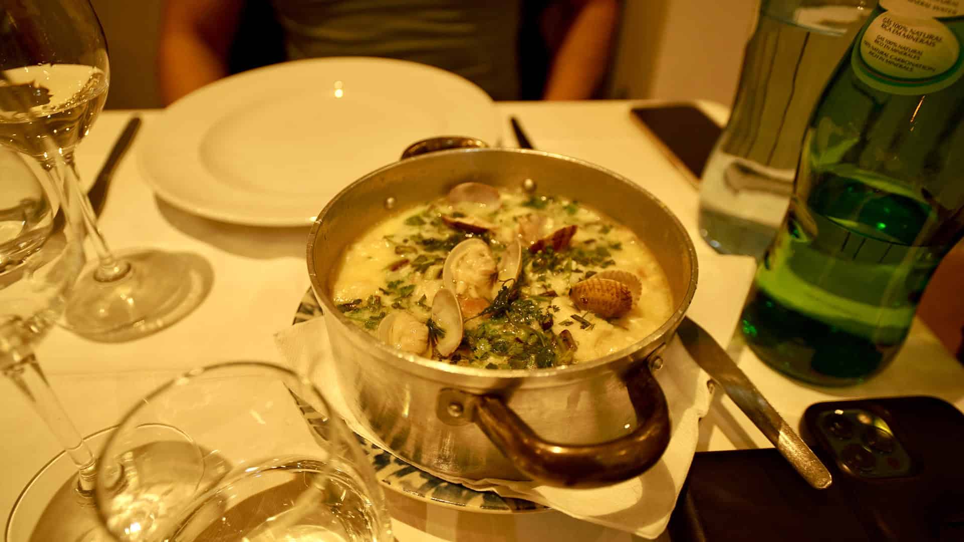 Taste the Algarve's local gastronomy